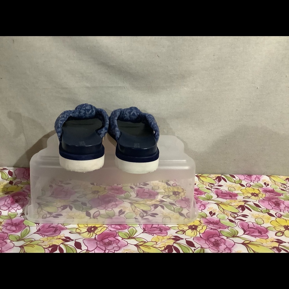 Michael Kors Women Josie Denim Sandals - Picture 3 of 6